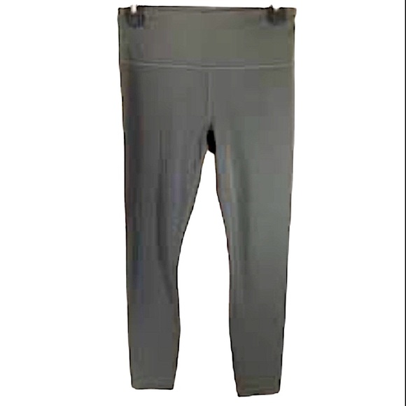 Athleta Pants - Athleta Women’s Alpine Valley Tights Size Large in Dark Military Olive Color.